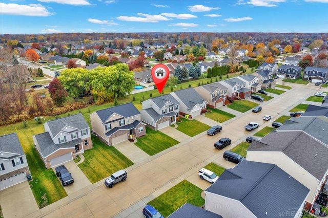 51341 Mayfield Drive, New Baltimore, MI 48047