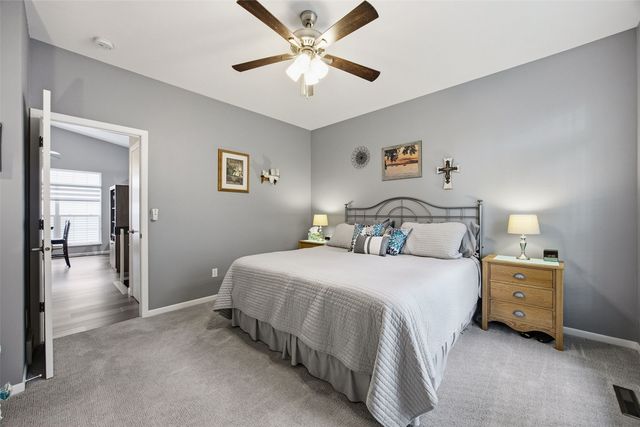 1125 Forest Glen Court SE, Cedar Rapids, IA 52403