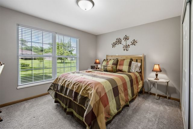 1125 Forest Glen Court SE, Cedar Rapids, IA 52403