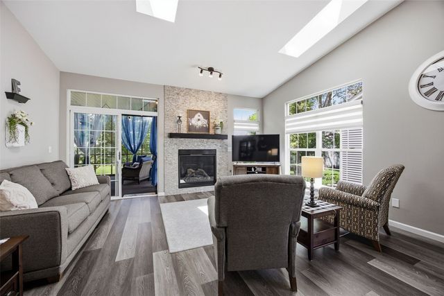 1125 Forest Glen Court SE, Cedar Rapids, IA 52403