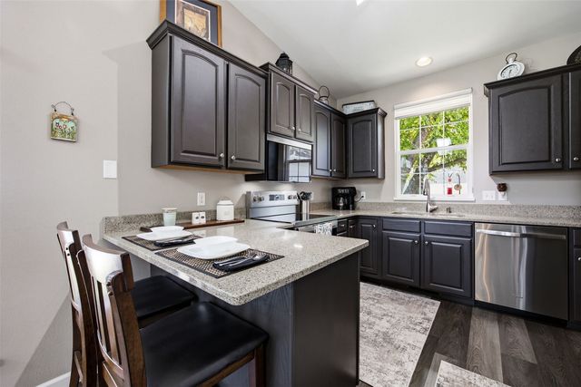 1125 Forest Glen Court SE, Cedar Rapids, IA 52403