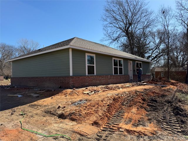 505 Jefferson Davis Boulevard, Fort Gibson, OK 74434