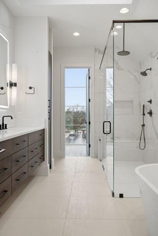 3718 West End Ave Unit 1, Nashville, TN 37205