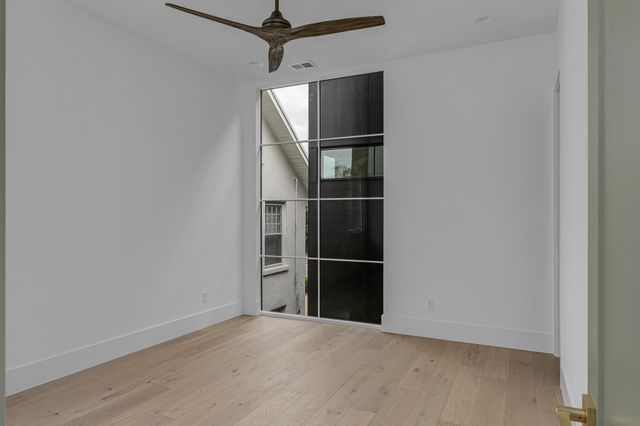 3718 West End Ave Unit 1, Nashville, TN 37205