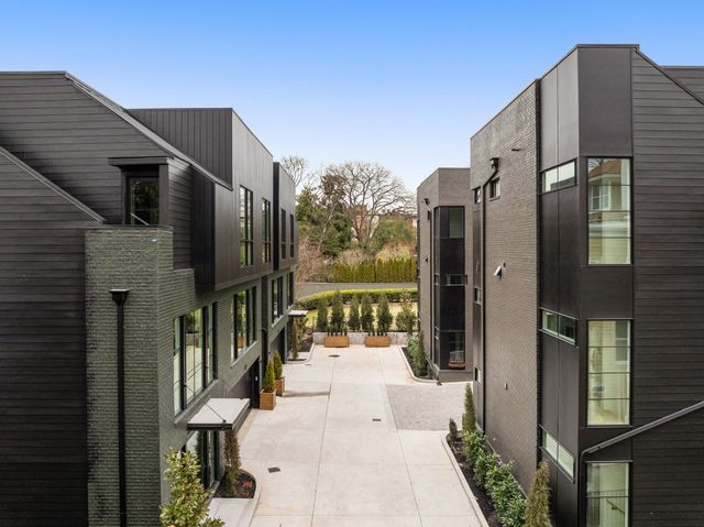 3718 West End Ave Unit 1, Nashville, TN 37205