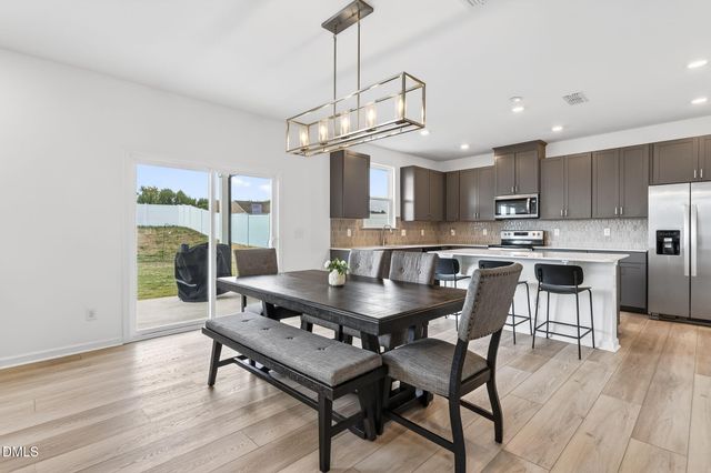 260 Chestnut Oak Lane, Lillington, NC 27546