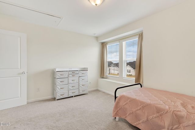 260 Chestnut Oak Lane, Lillington, NC 27546