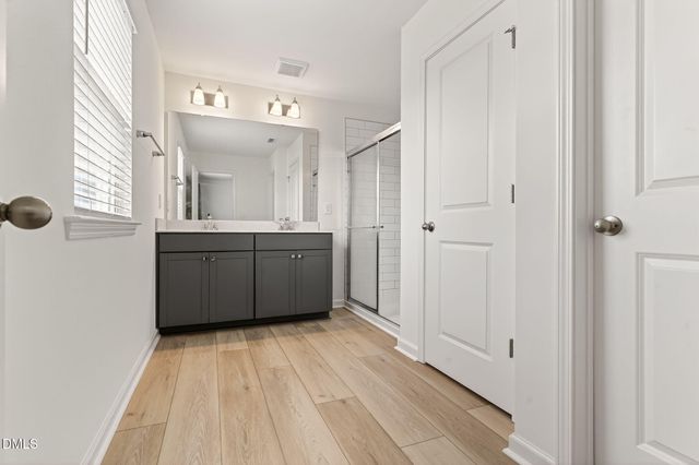 260 Chestnut Oak Lane, Lillington, NC 27546