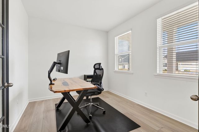 260 Chestnut Oak Lane, Lillington, NC 27546