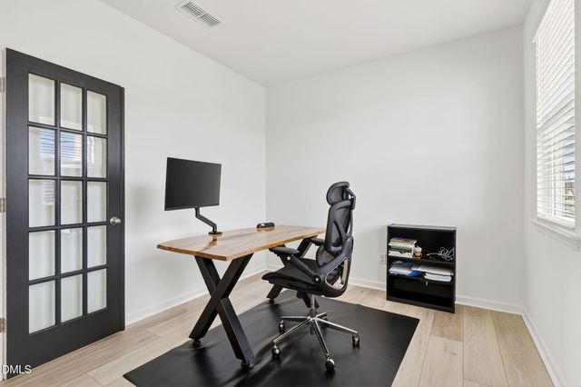 260 Chestnut Oak Lane, Lillington, NC 27546