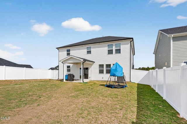 260 Chestnut Oak Lane, Lillington, NC 27546