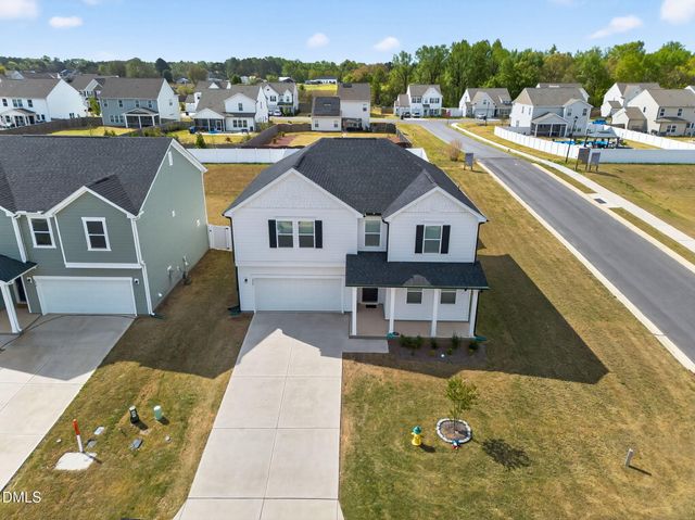 260 Chestnut Oak Lane, Lillington, NC 27546