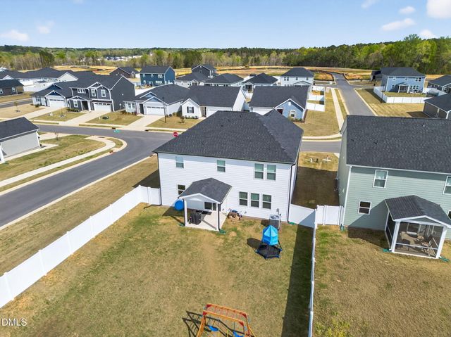 260 Chestnut Oak Lane, Lillington, NC 27546