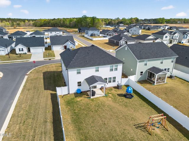 260 Chestnut Oak Lane, Lillington, NC 27546