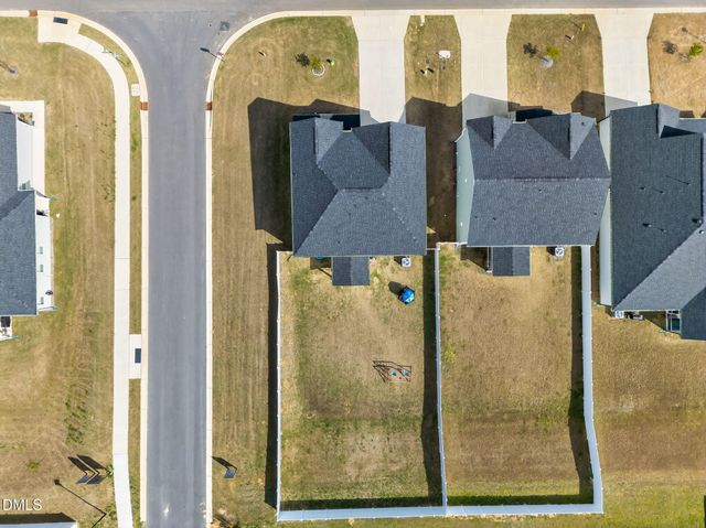 260 Chestnut Oak Lane, Lillington, NC 27546