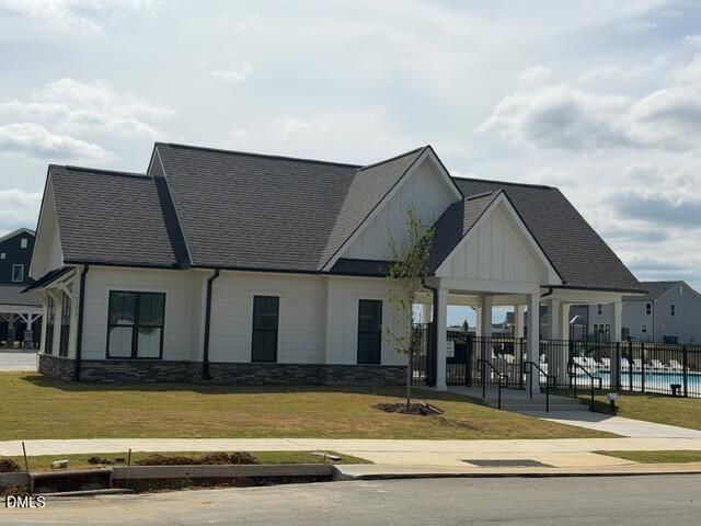 260 Chestnut Oak Lane, Lillington, NC 27546