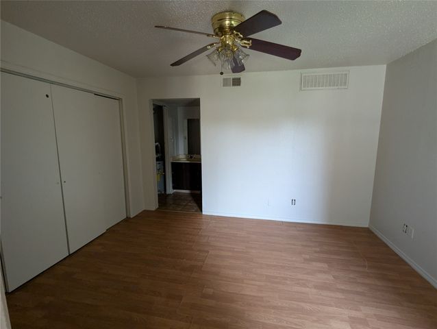 9833 Walnut Street Q201, Dallas, TX 75243