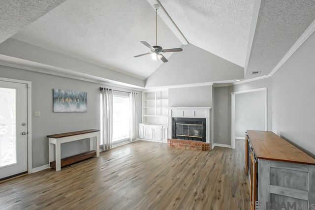 8211 Cecil Dr, Denham Springs, LA 70706