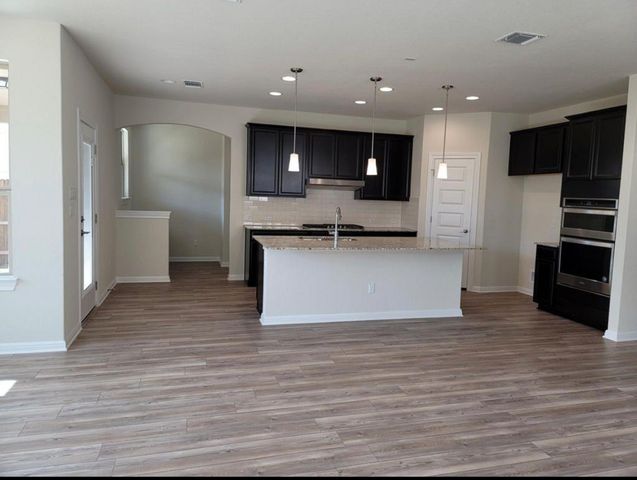 105 Isabella WAY, Liberty Hill, TX 78642