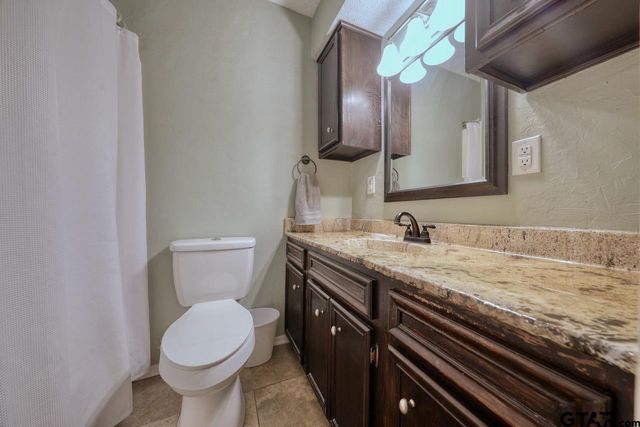 531 Dogwood Ln, Hideaway, TX 75771