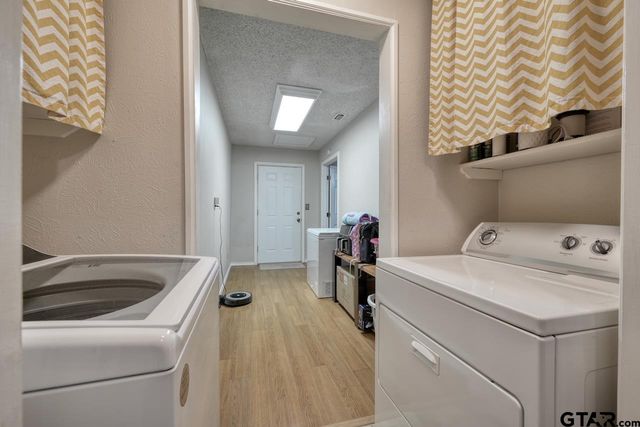 531 Dogwood Ln, Hideaway, TX 75771