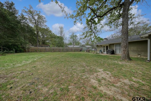 531 Dogwood Ln, Hideaway, TX 75771
