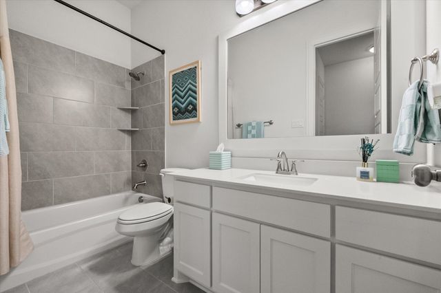 4226 Bel Air Drive, Midlothian, TX 76065