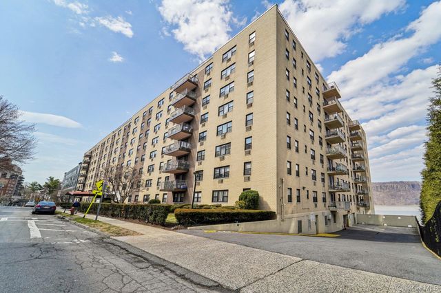 1085 Warburton Avenue 316, Yonkers, NY 10701
