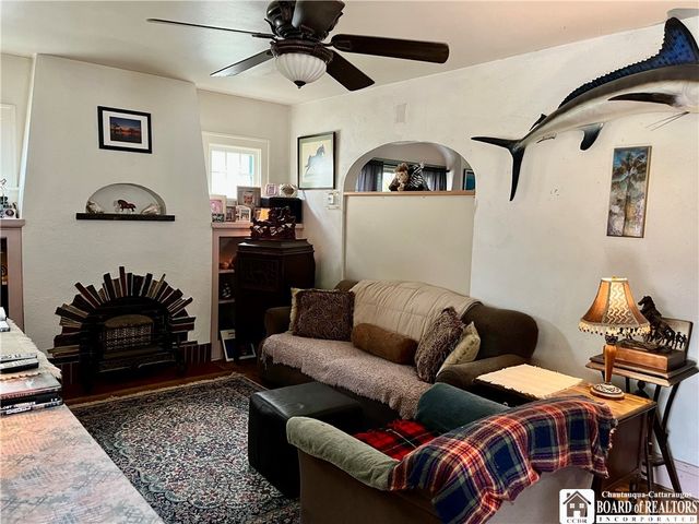 19 Juliet Street, Jamestown, NY 14701