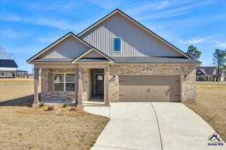 165 Early Drive, Byron, GA 31008