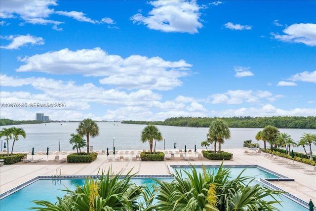 300 Bayview Drive 603, Sunny Isles Beach, FL 33160