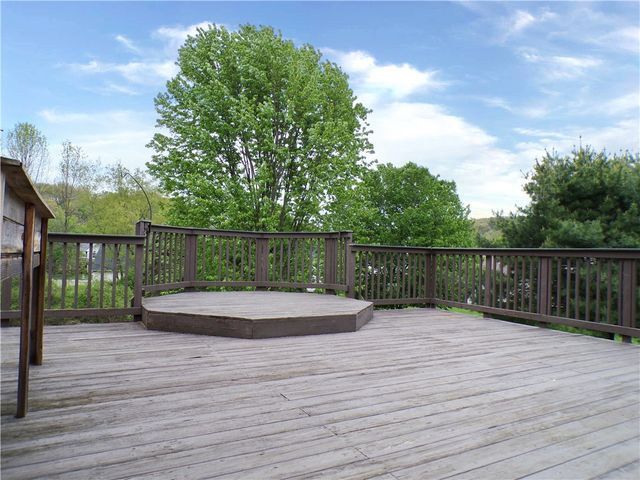 6767 Mars Crider Rd, Seven Fields Boro, PA 16046
