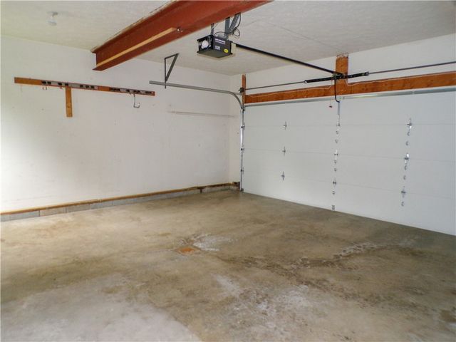 6767 Mars Crider Rd, Seven Fields Boro, PA 16046