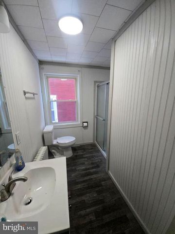 758 W WALNUT ST, Pottsville, PA 17901