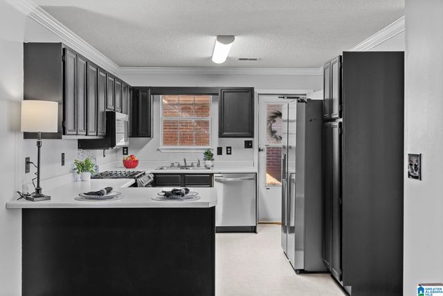 1824 STONEHENGE DRIVE, Center Point, AL 35215