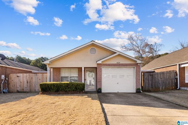 1824 STONEHENGE DRIVE, Center Point, AL 35215