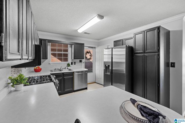 1824 STONEHENGE DRIVE, Center Point, AL 35215