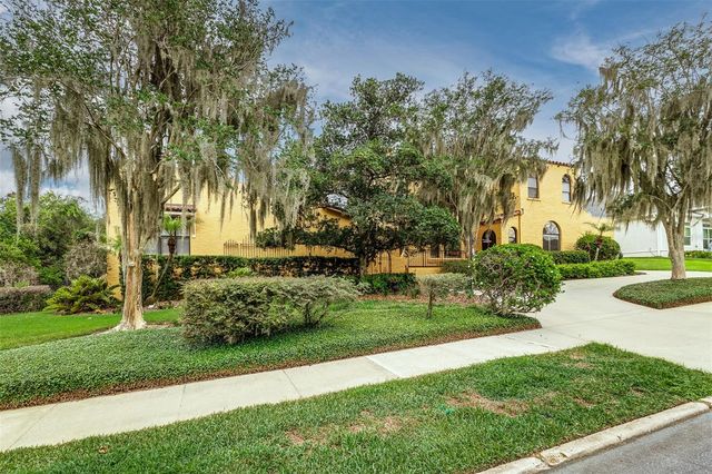 327 MIRAMAR ROAD, Lakeland, FL 33803