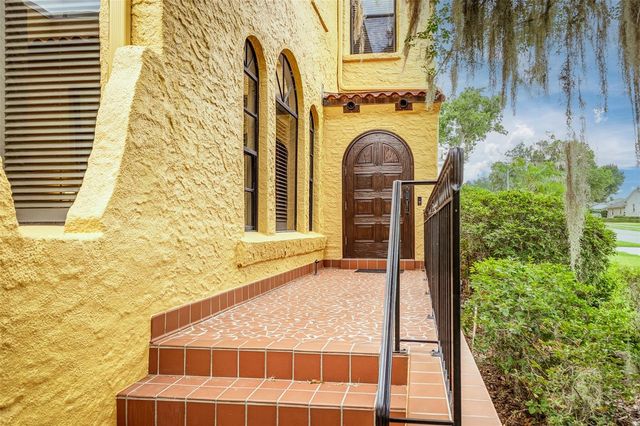 327 MIRAMAR ROAD, Lakeland, FL 33803