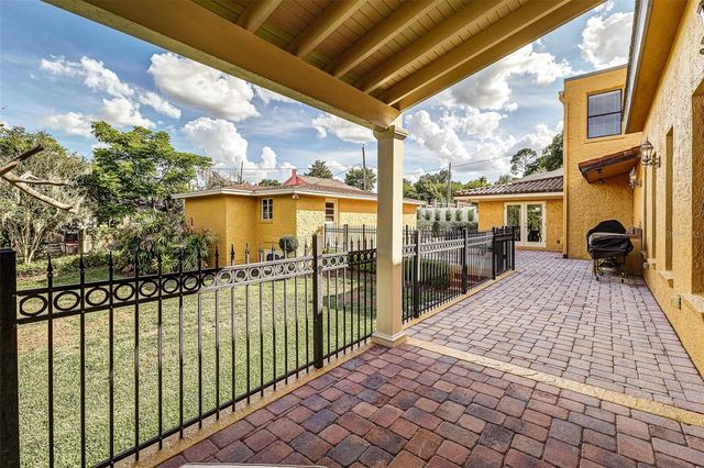 327 MIRAMAR ROAD, Lakeland, FL 33803