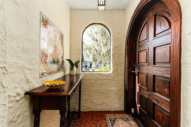 327 MIRAMAR ROAD, Lakeland, FL 33803