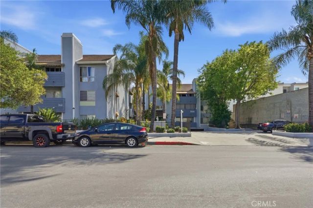 7640 Oso 318, Winnetka, CA 91306