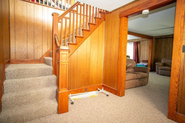 202 Pierce St, Leominster, MA 01453