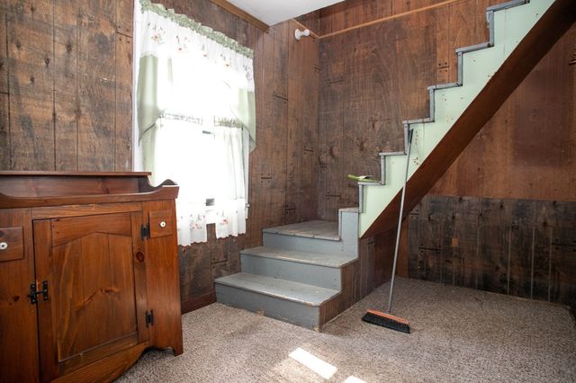 202 Pierce St, Leominster, MA 01453