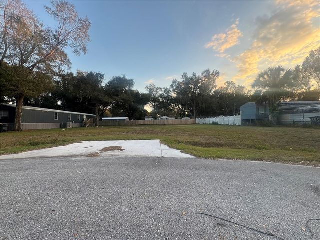 325 DONALD LANE, Winter Haven, FL 33880