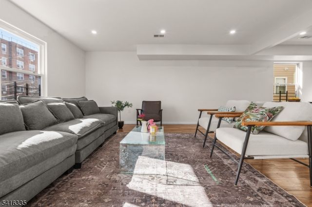 87 Chadwick Ave, Newark City, NJ 07108