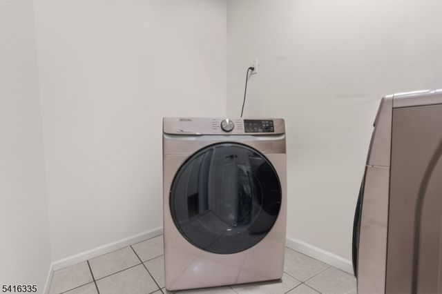 87 Chadwick Ave, Newark City, NJ 07108