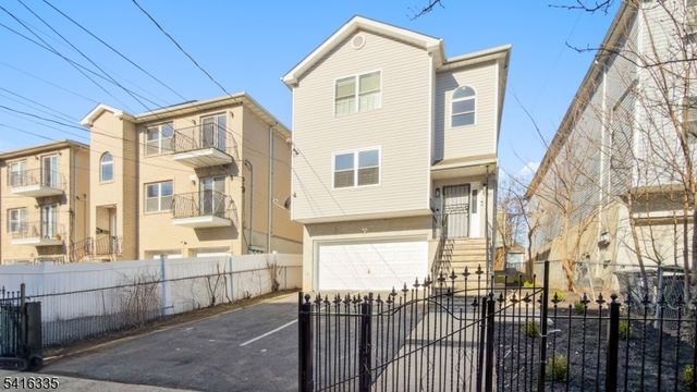 87 Chadwick Ave, Newark City, NJ 07108