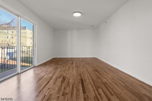 87 Chadwick Ave, Newark City, NJ 07108