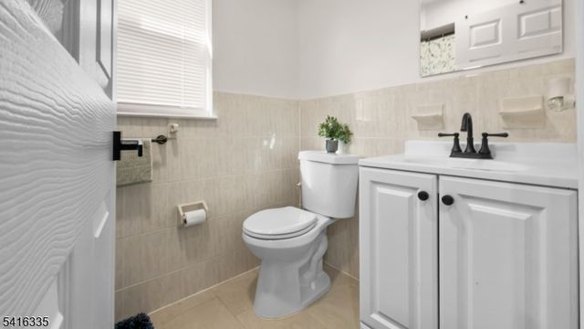 87 Chadwick Ave, Newark City, NJ 07108